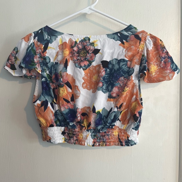 NBD Crop Top - Picture 6 of 8